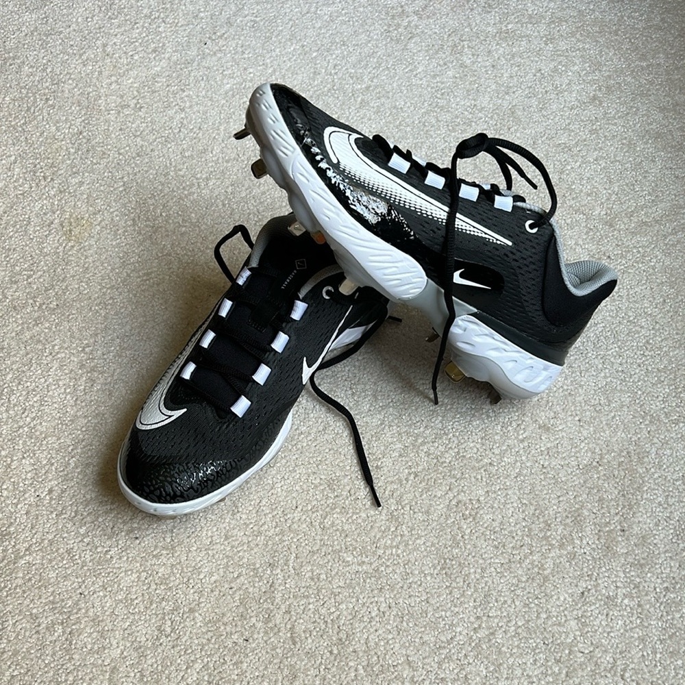 COLLEGE ISSUED Nike Alpha Huarache Elite 4 Low Baseball Cleats (metal spikes)